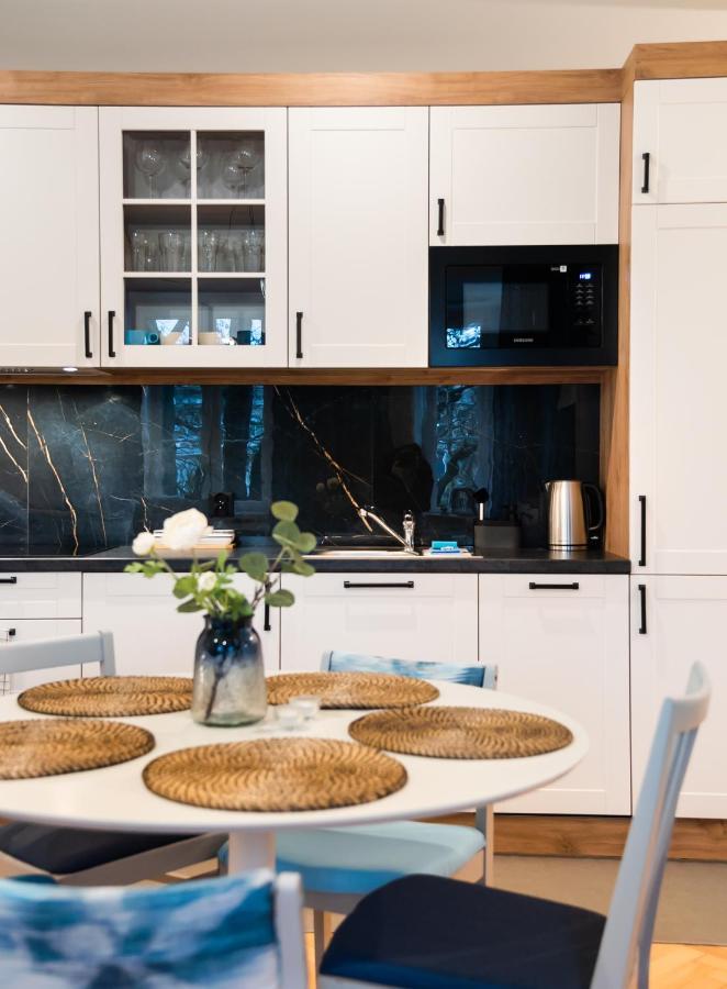 Old Town Eclectic Apartment For 6 People وارسو المظهر الخارجي الصورة