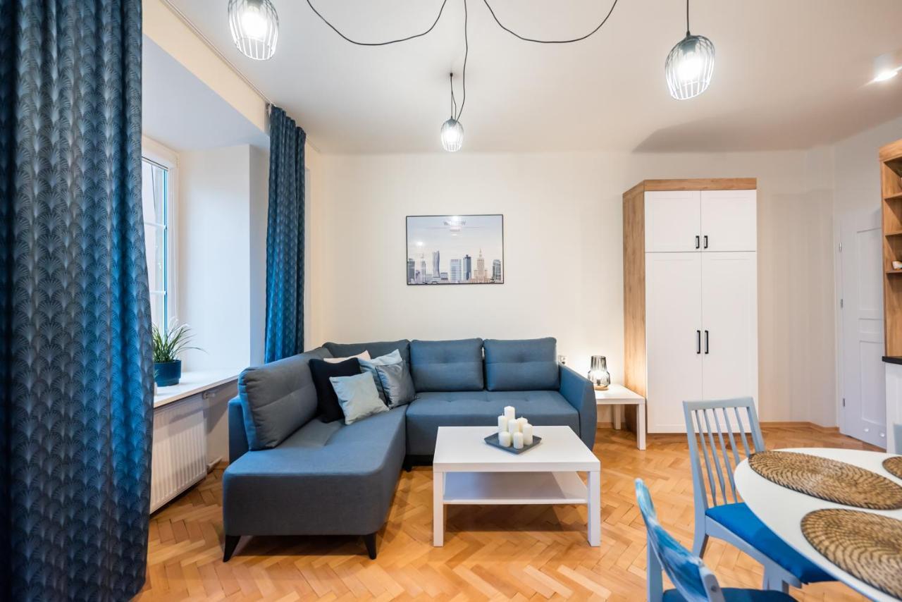 Old Town Eclectic Apartment For 6 People وارسو المظهر الخارجي الصورة